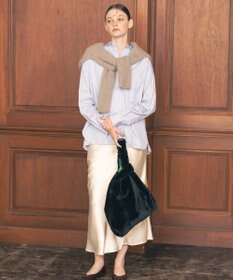 LeSportsac FUR SHOULDER TOTE/ブラックフラッフィーファー