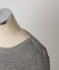 TOQUE 〈大草直子さんアドバイザー〉ベビーアルパカ ミドルゲージ ボートネックニット