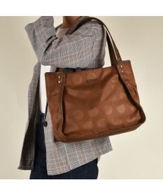 Y'SACCS ヒートエンボス ポルカドットトート Mサイズ