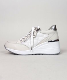 Dominic3 ヒールアップ サイドキルティング ジップスニーカー