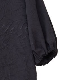 Green Parks ■ＥＳＣＡＲ　エンボスＶネックワンピース