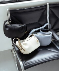 組曲 【人気につき再入荷！】ハーフムーンショルダー バッグ