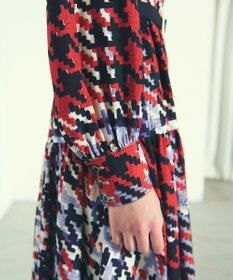 GRACE CONTINENTAL キカプリントティアードワンピース