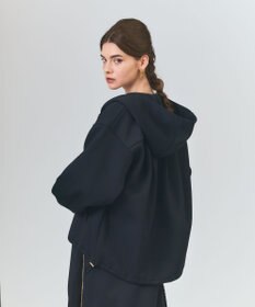 GRACE CONTINENTAL エンブレムフーディ