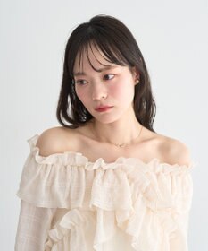 earth music&ecology シアーチェック2wayオフショルブラウス