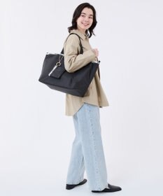 LeSportsac AT AVENUE CHARM/ミッドナイトデューン