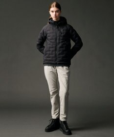 JOSEPH ABBOUD MOUNTAIN 【軽さ/ストレッチ】ホールガーメント3Dニット トスタンドZIPプルオーバー