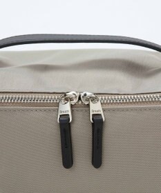 TOPKAPI 【Breath TOPKAPI】【撥水】マット ナイロン ボックス型 ショルダーバッグ