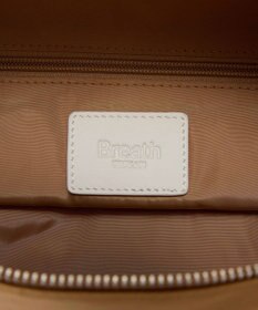 TOPKAPI 【Breath TOPKAPI】【撥水】マット ナイロン ボックス型 ショルダーバッグ