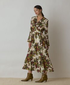 GRACE CONTINENTAL ボタニカルベリープリントワンピース