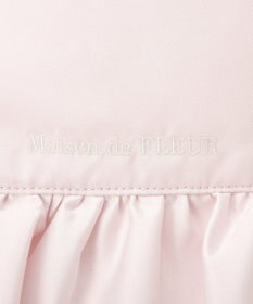 Maison de FLEUR サテンフロントフリルスクエアトートバッグ
