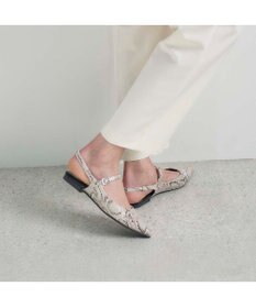 MODE ET JACOMO <noyau>ポインテッドトゥバックベルトパンプス