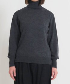 muuc 〈極上メリノウール〉ベーシックタートルネックプルオーバー〈肌に優しいニット〉〈アンサンブル可能〉〈袖の透かし編み〉