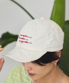 AMERICAN HOLIC 【マルチ機能】折りたたみ手描き刺繍キャップ