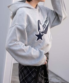 WEGO スタジアムロゴショートプルパーカー