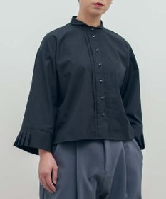 muuc 〈遠州織物の工場で織られた上質なコットン生地〉〈ブロード生地〉フロントタック プリーツ八分袖ブラウス