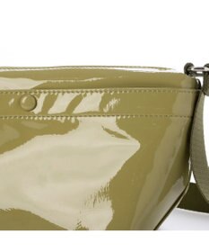 UNBILLION カシュカシュ cachecache / ソフトエナメル舟型ショルダー