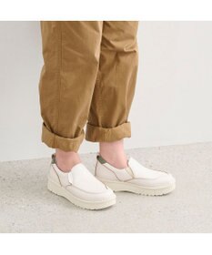 ing <ing>【サスティナブル】厚底スリッポンスニーカー