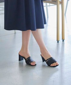 Tiaclasse 【小倉優子さん着用】ラタン風配色ストラップサンダル