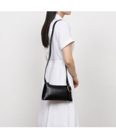 UNBILLION カシュカシュ cachecache / アシンメトリーバックルショルダー