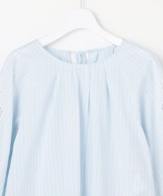 自由区 S エンブロイダリーブロードパフスリーブ ブラウス