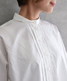 muuc 〈遠州織物の工場で織られた上質なコットン生地〉〈ブロード生地〉フロントタック プリーツ八分袖ブラウス