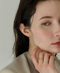 Phoebe 〈金属アレルギー対応〉エアリーフックピアス　ゴールド　ステンレス