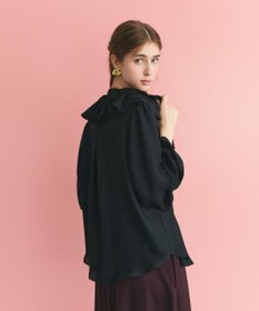 GRACE CONTINENTAL スキッパーラッフルブラウス