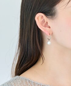 Phoebe 〈金属アレルギー対応〉バランスパールフープイヤリング　シルバー/ステンレス/大ぶり/存在感◎/主役級