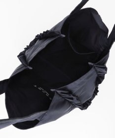 TOCCA 【大人百花掲載】【A4サイズ対応・折りたたみ可】TRIM WAVES SUBBAG サブバッグ