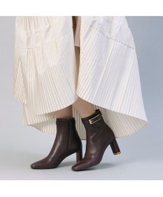 MODE ET JACOMO <MODE ET JACOMO>サイドベルトスクエアトゥショートブーツ