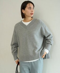 UNFILO 【野呂佳代さん着用】カシミヤブレンド Vネックニット