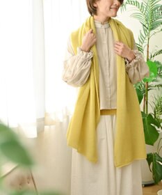 AND WOOL 〈上質な素材と手仕事から生まれたニット〉ホワイトカシミヤ100%の大判ストール