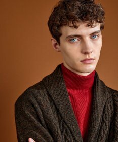 JOSEPH ABBOUD 【イタリア糸使用/軽く暖かい】 ラムウールケーブル柄ショールカラーカーデ