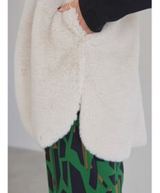 AMERICAN HOLIC 丈違いフェイクファーベスト