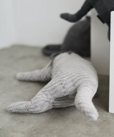 LOOM&SPOOL GRA綿毛布猫抱き枕