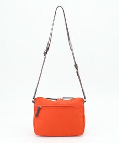 Y'SACCS ダブルタブ　トラベルポシェット