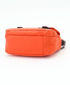 Y'SACCS ダブルタブ　トラベルポシェット