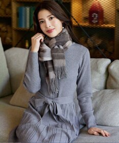 Tiaclasse 【ウール100%】フリンジ付きマフラー