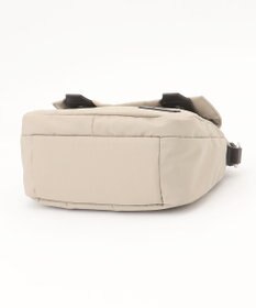 Y'SACCS ダブルタブ　トラベルポシェット