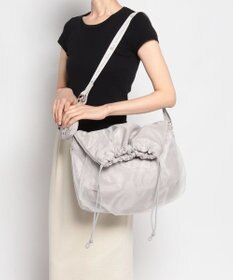 LANVIN en Bleu エテル ショルダーバッグ（大）