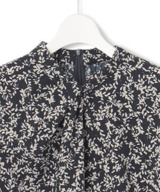 23区 【洗える】シャドーリーフ プリント ブラウス