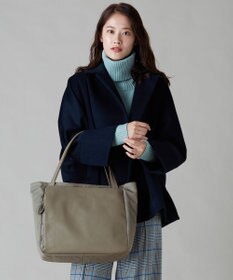 Y'SACCS ナイロン×レザー　スクエアトートバッグ Mサイズ