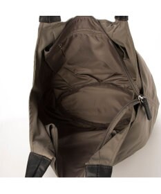 Y'SACCS リサイクルナイロン　ふんわりトート　Mサイズ