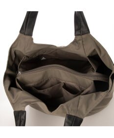 Y'SACCS リサイクルナイロン　ふんわりトート　Mサイズ