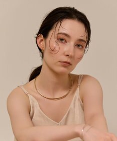 Phoebe 〈金属アレルギー対応〉スイングドロップピアス　ゴールド/ニッケルフリー