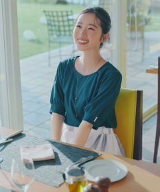 Tiaclasse 「サマさまカットソー」パール付きパフスリーブトップス