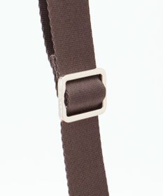 Y'SACCS ダブルタブ　トラベルポシェット