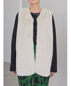 AMERICAN HOLIC 丈違いフェイクファーベスト