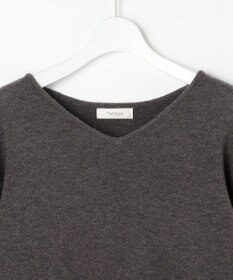 Feroux Vネックニットプルオーバー